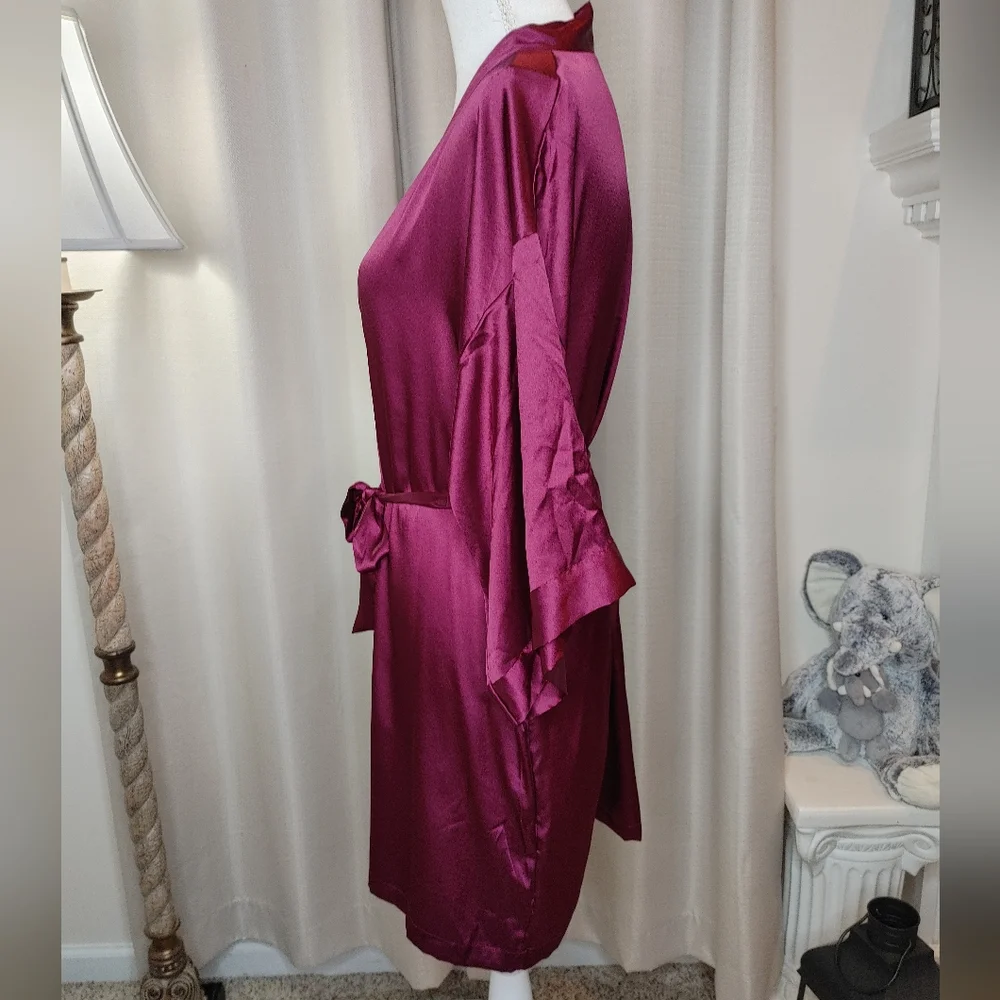 Victoria's Secret Very Sexy Short Satin Kimono Robe, Wine M/L - Picture 6 of 11